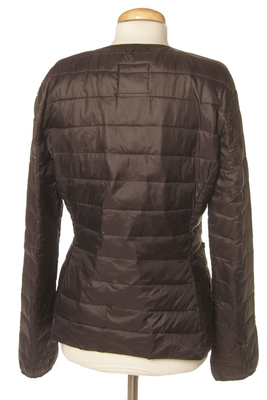 Cazadora de Eight Paris de la talla L, de color negro