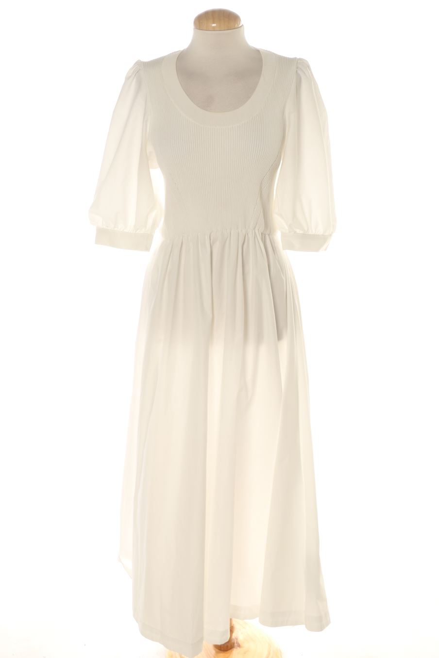 Vestito casual de Zara de la talla XL, de color bianco