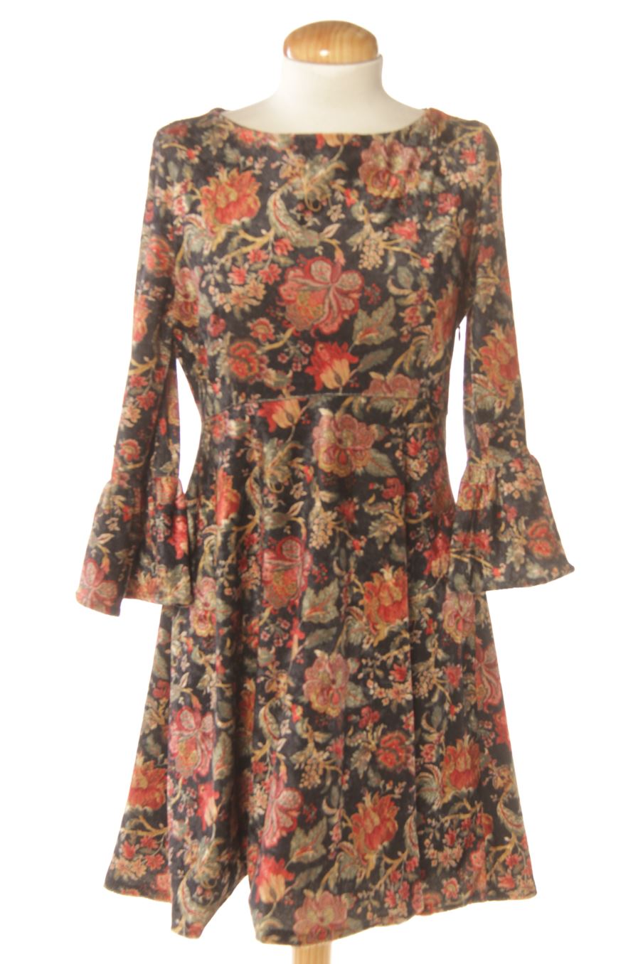 Robe Fórmula Joven de la taille 40, de couleur fleurs
