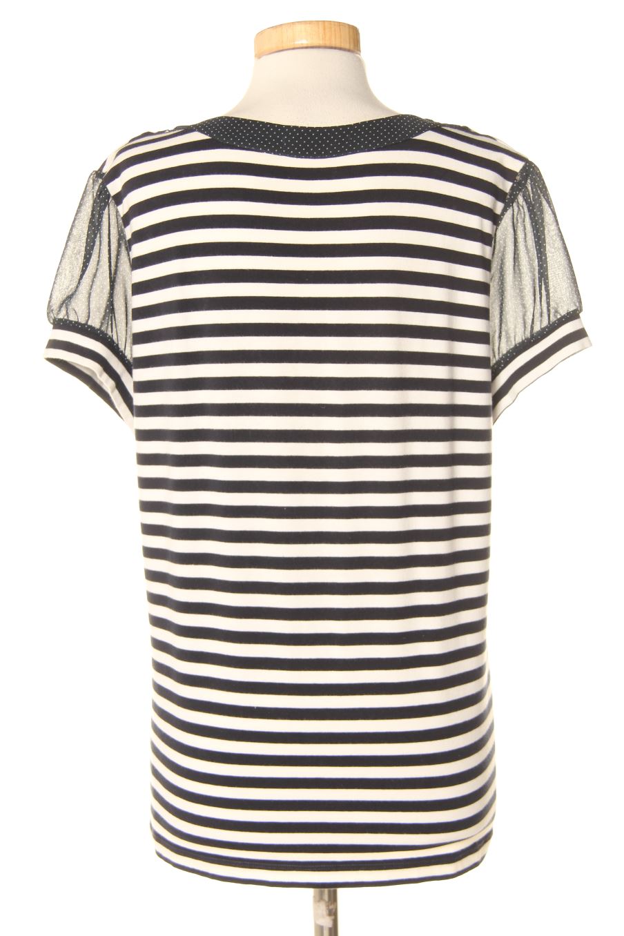 T-shirt Yera de la taille XL, de couleur rayures