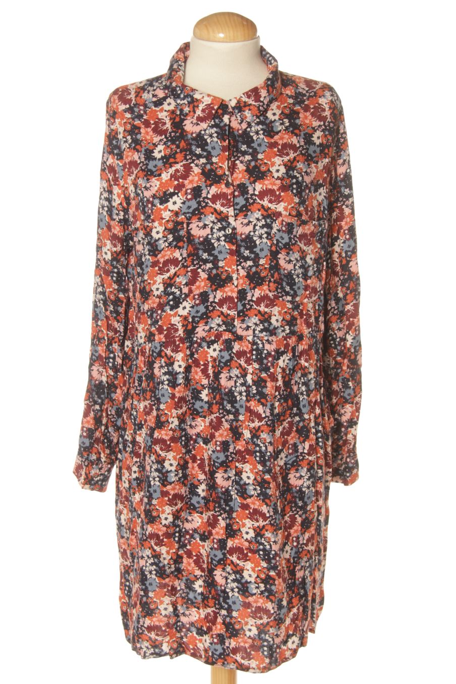 Einfaches Kleid von PERCENTIL Größe 42, Farbe Geblümt, für