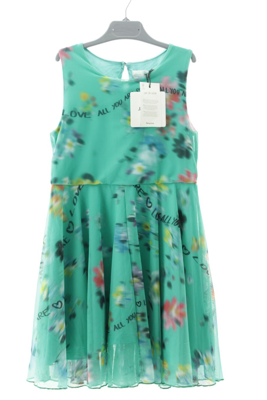 Robe Desigual de la taille 7 ans avec une étiquette