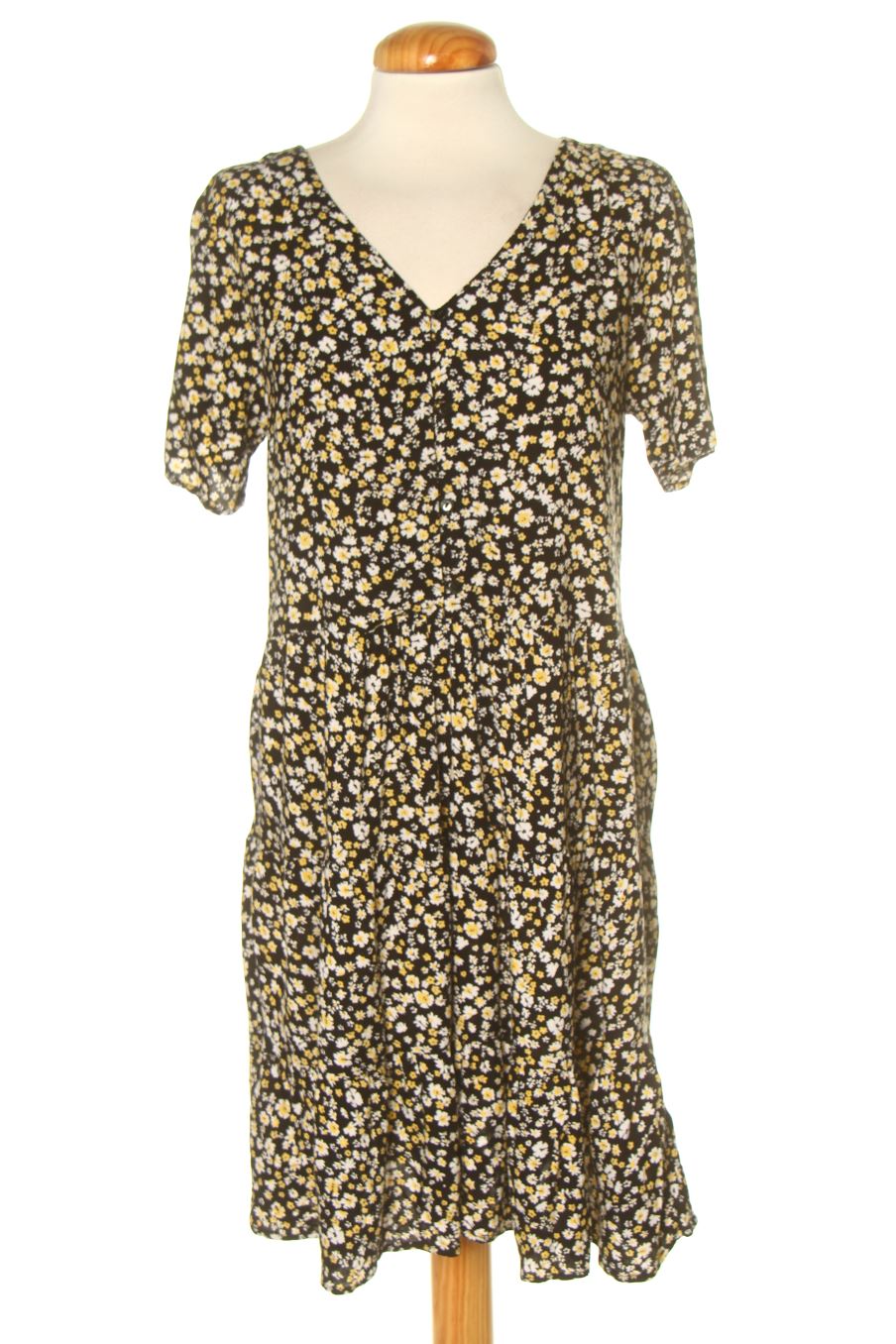 Robe casual Parfois de la taille S, de couleur fleurs