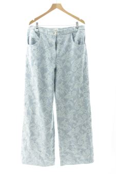 Pantaloni 44 maksu