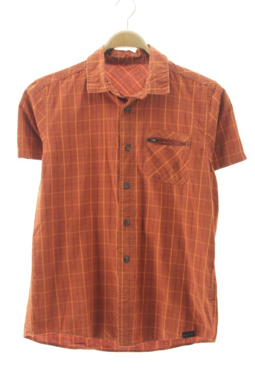 Chemise à manches courtes