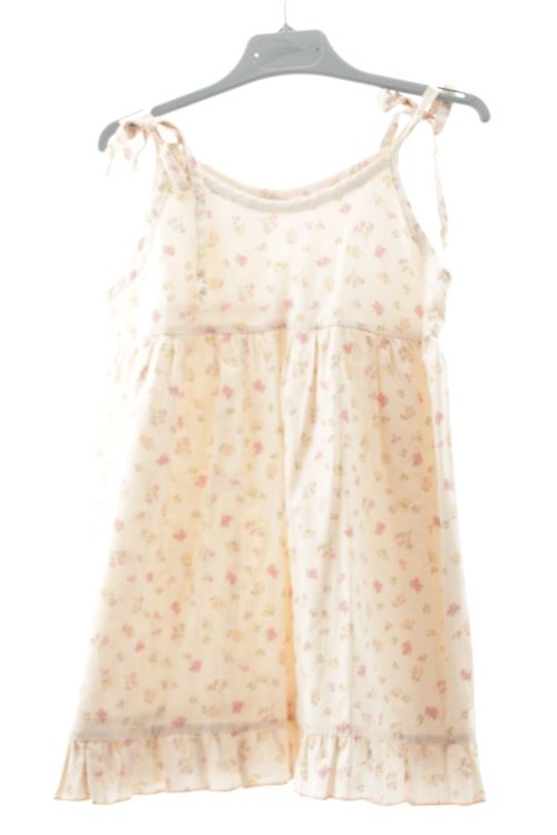 Aufwändiges Kleid