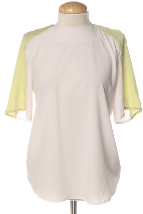 Blouse à manches courtes