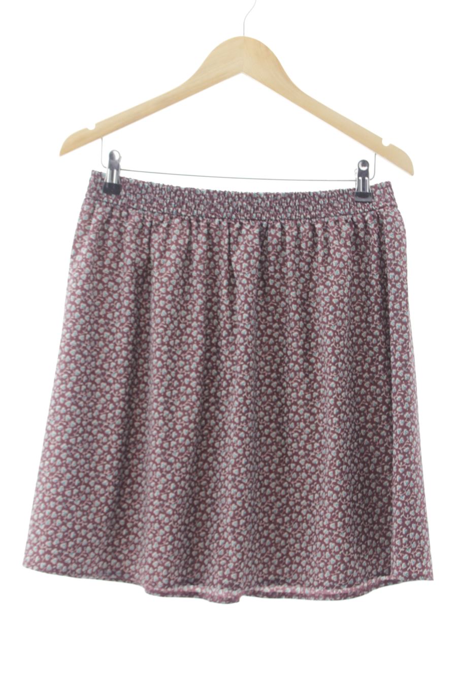 Jupe Benetton de la taille 40, de couleur fleurs