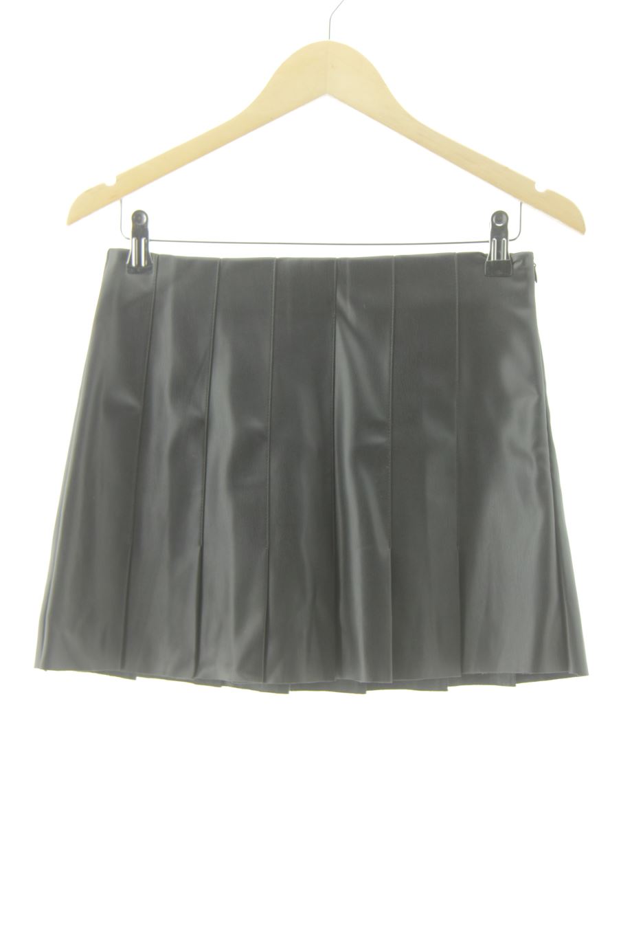 Falda de Zara de la talla S, de color negro de sintético