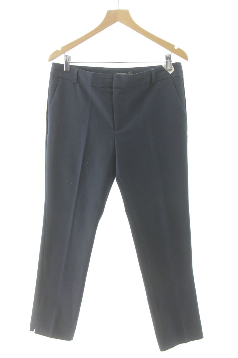 Pantalón de Stradivarius de la talla 40, de color azul marino