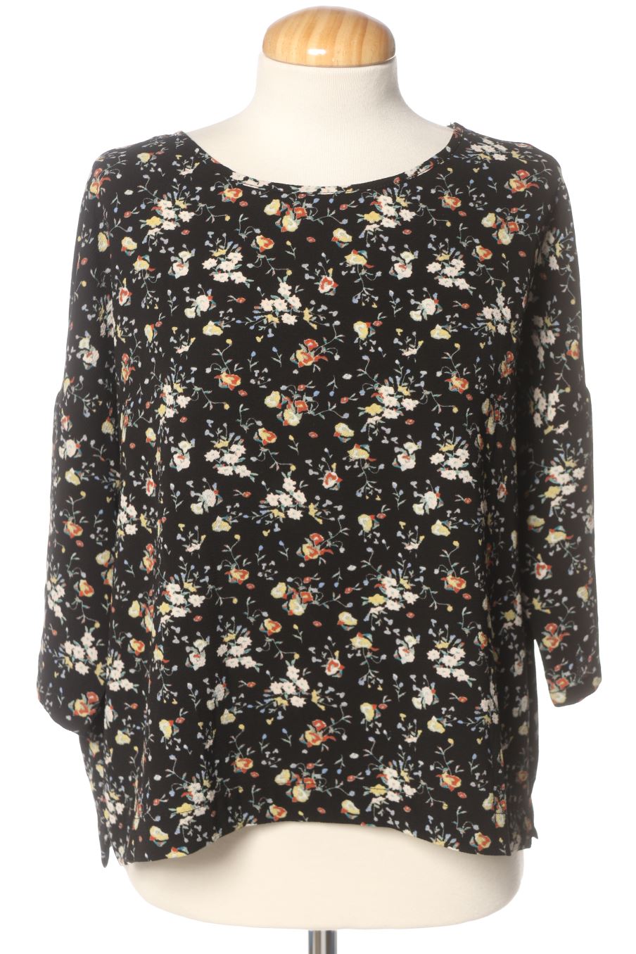 Blusa de manga corta de Stradivarius de la talla S, de color flores