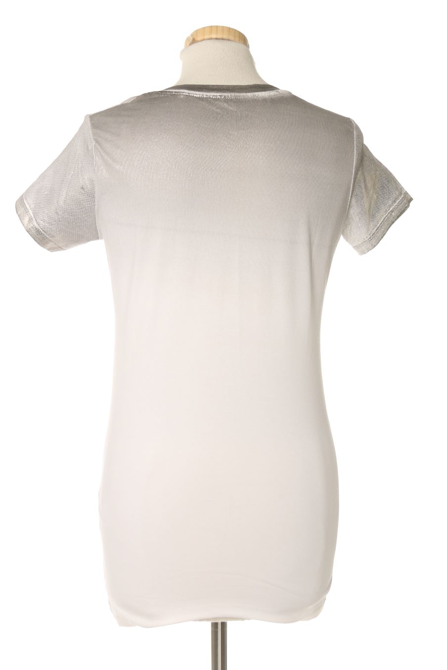 T-shirt Guess de la taille L, de couleur blanc