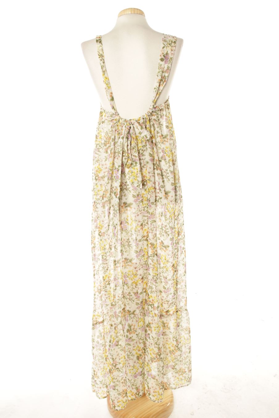 Robe casual H&M de la taille M, de couleur fleurs