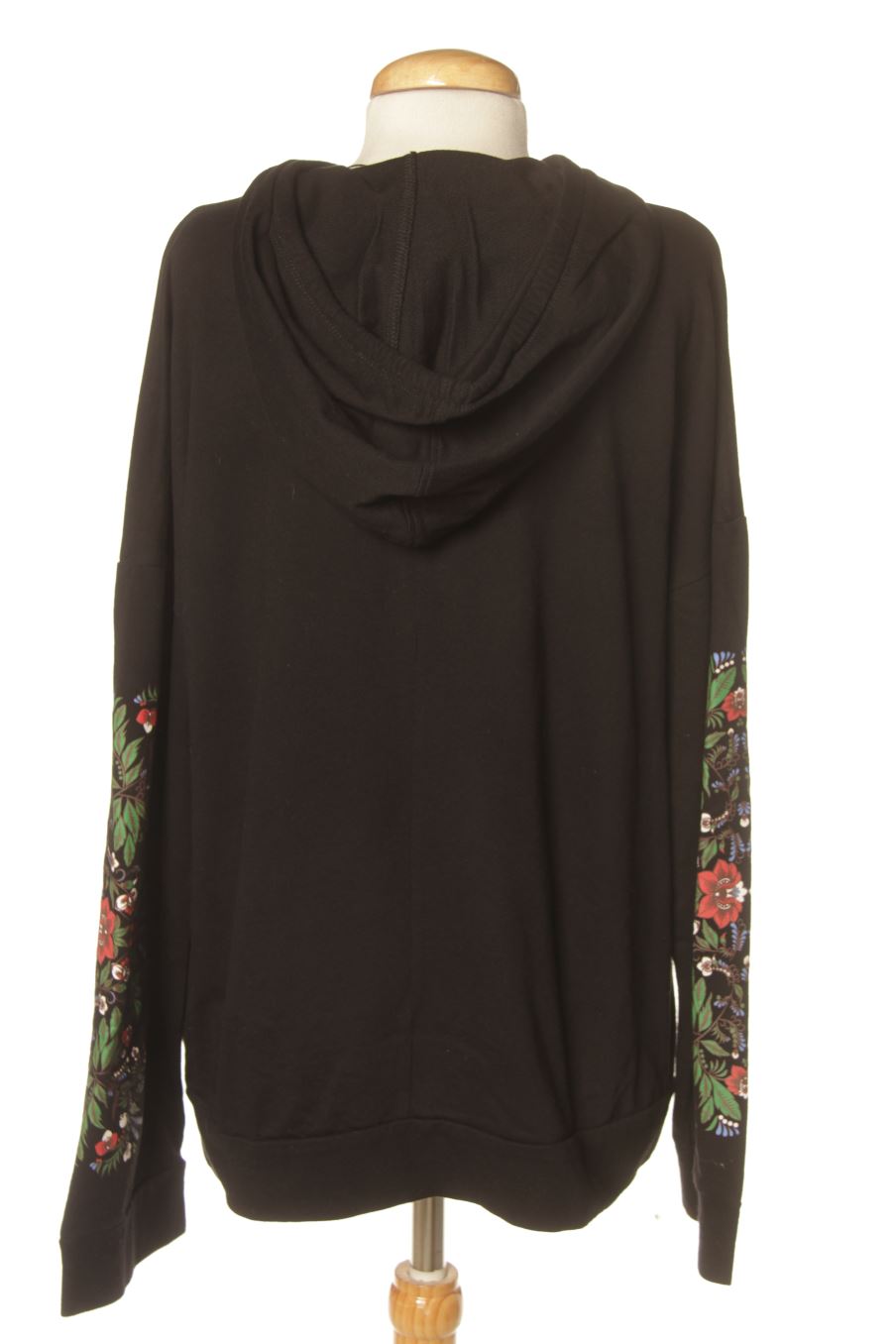 Sweat Trafaluc de la taille S, de couleur noir