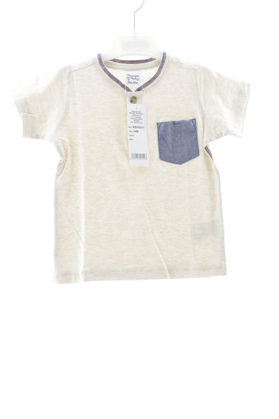 T-shirt Newness de la taille 9 mois avec une étiquette