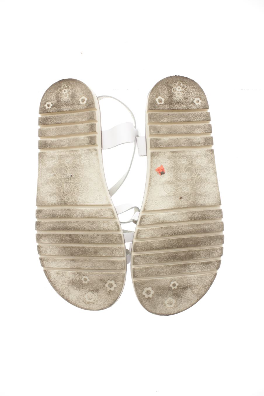 Sandalias planas de porronet de la talla 37, de color blanco de