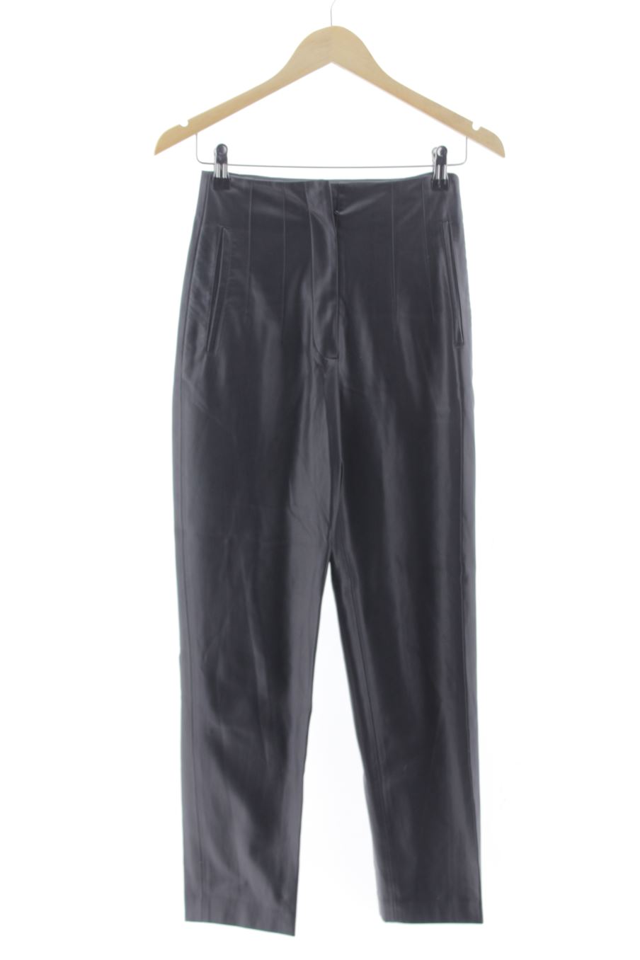 Pantalon Zara de la taille XS, de couleur noir de synthétique
