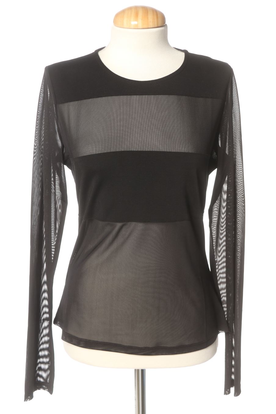 Pull Sisley de la taille S, de couleur noir