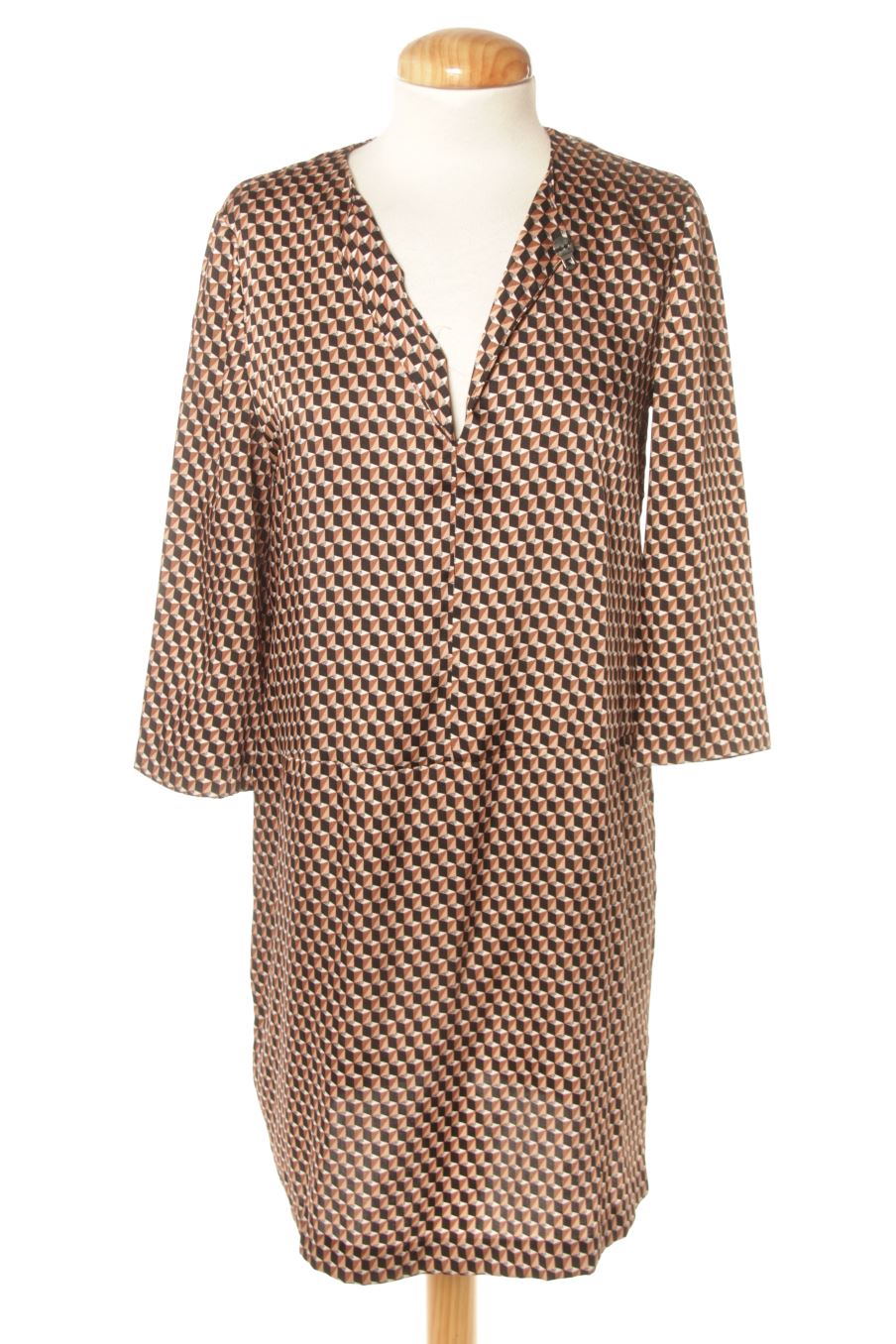 Robe casual Mango de la taille XS, de couleur imprimés