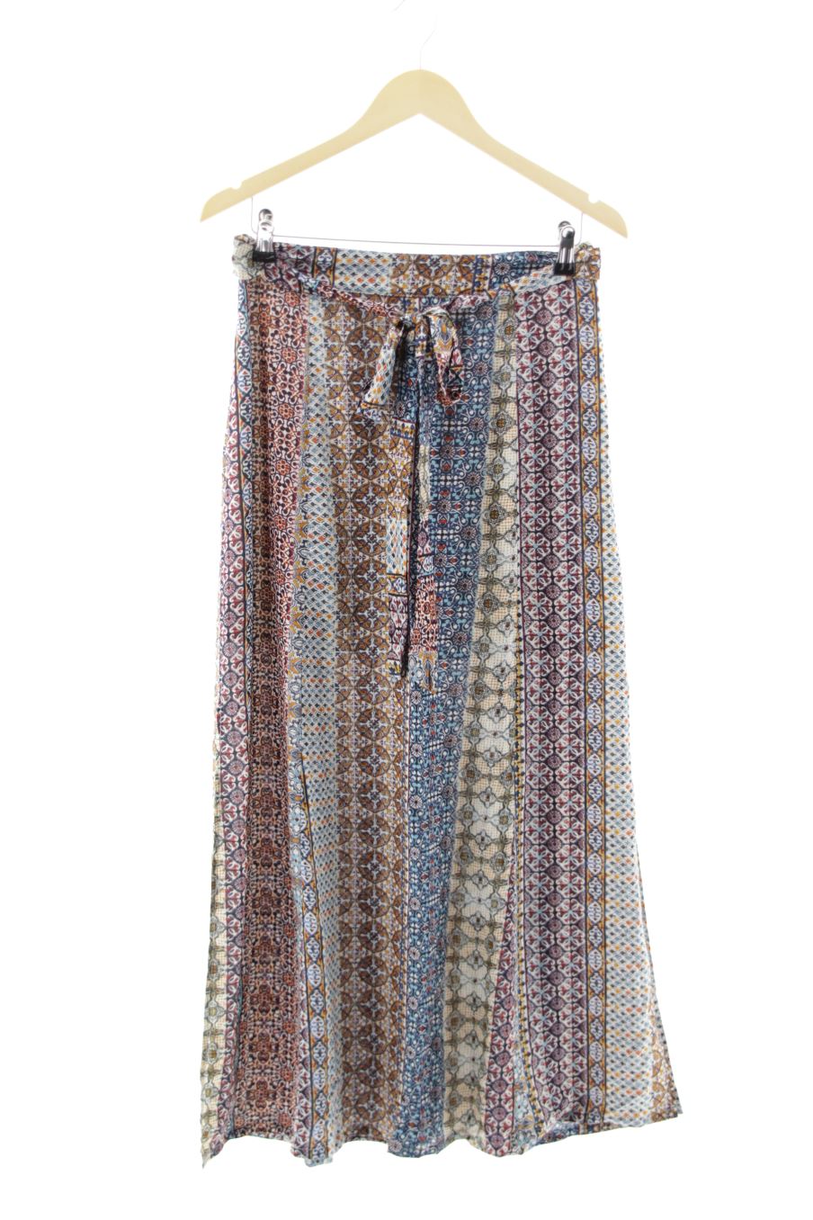 Jupe Fórmula Joven de la taille 38, de couleur imprimés