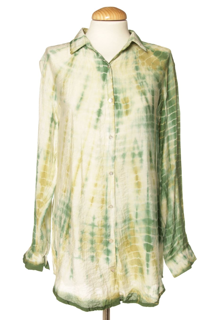 Camisa de LARAETHNICS de la talla S, de color estampado