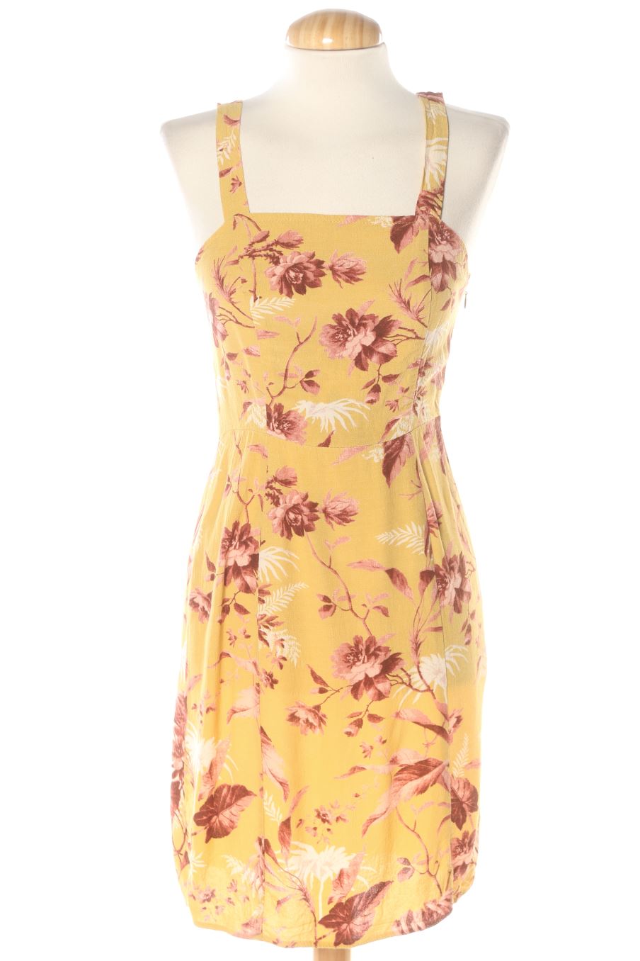 Robe casual new look de la taille 36, de couleur fleurs