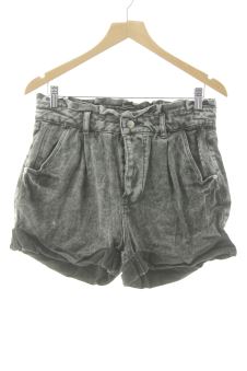 Pantaloni corti 40 Pimkie, foto 1 di 2