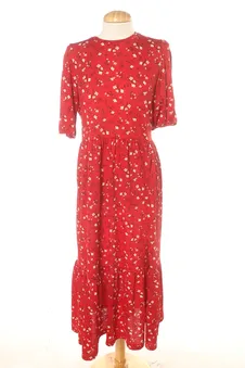 Einfaches Kleid S Stradivarius, Foto 1 von 2