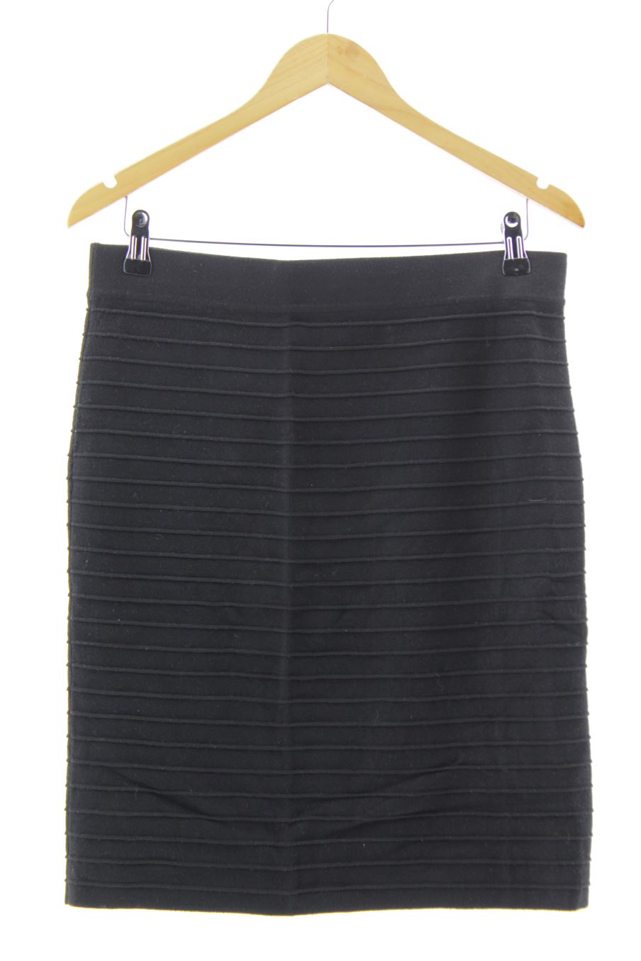 Jupe Promod de la taille 40, de couleur noir