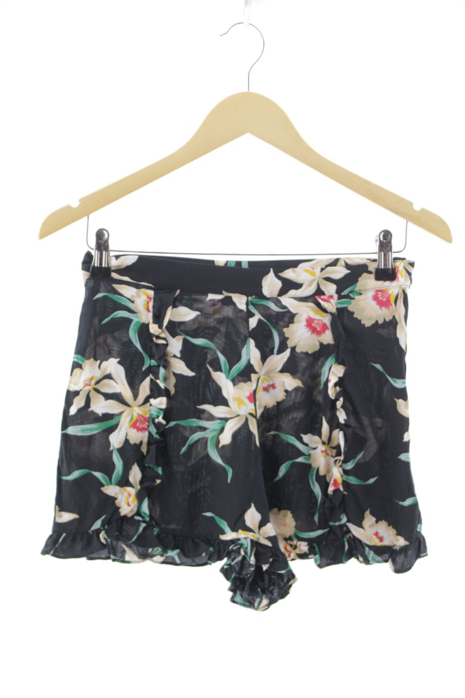 Pantalón corto de Zara de la talla S, de color flores