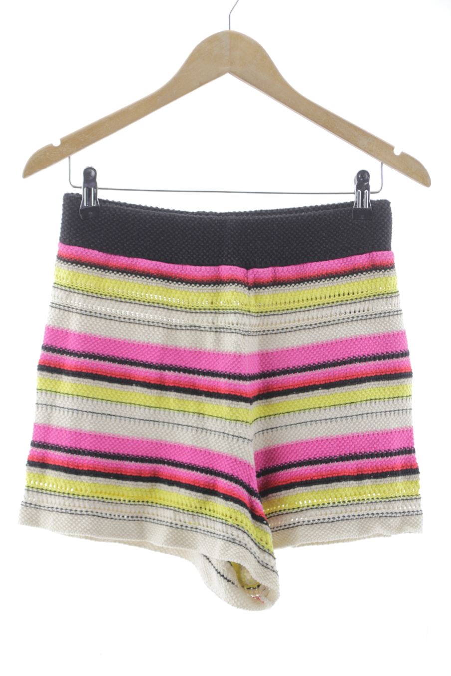 Pantalón corto de Stradivarius de la talla S, de color rayas