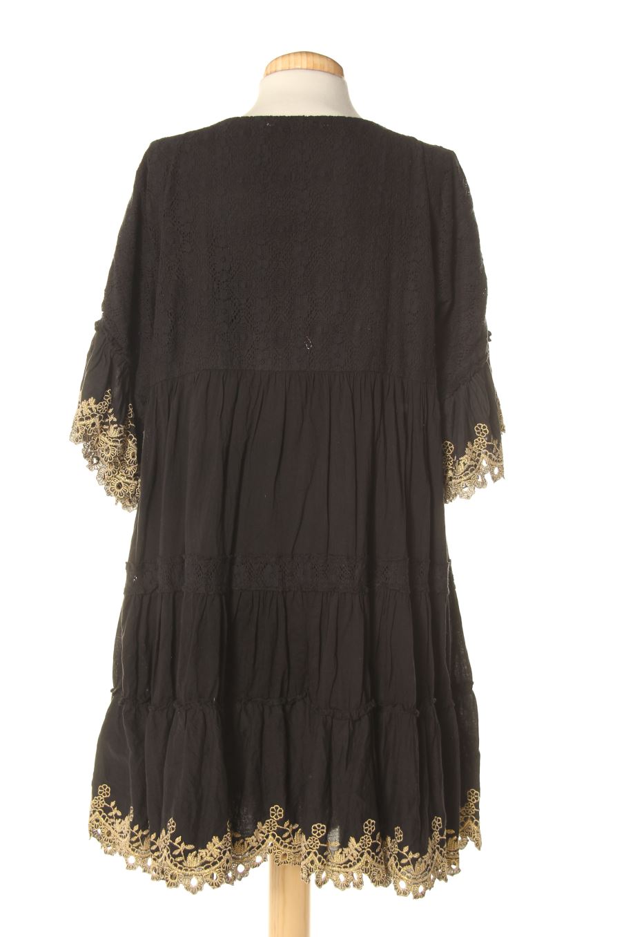 Einfaches Kleid von Peace + Love Größe M, Farbe Schwarz, für