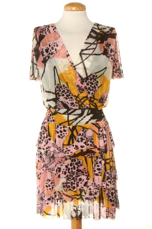 Aufwändiges Kleid