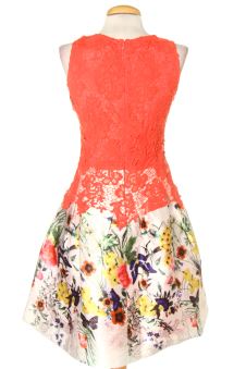 Aufwändiges Kleid S Lamorena
