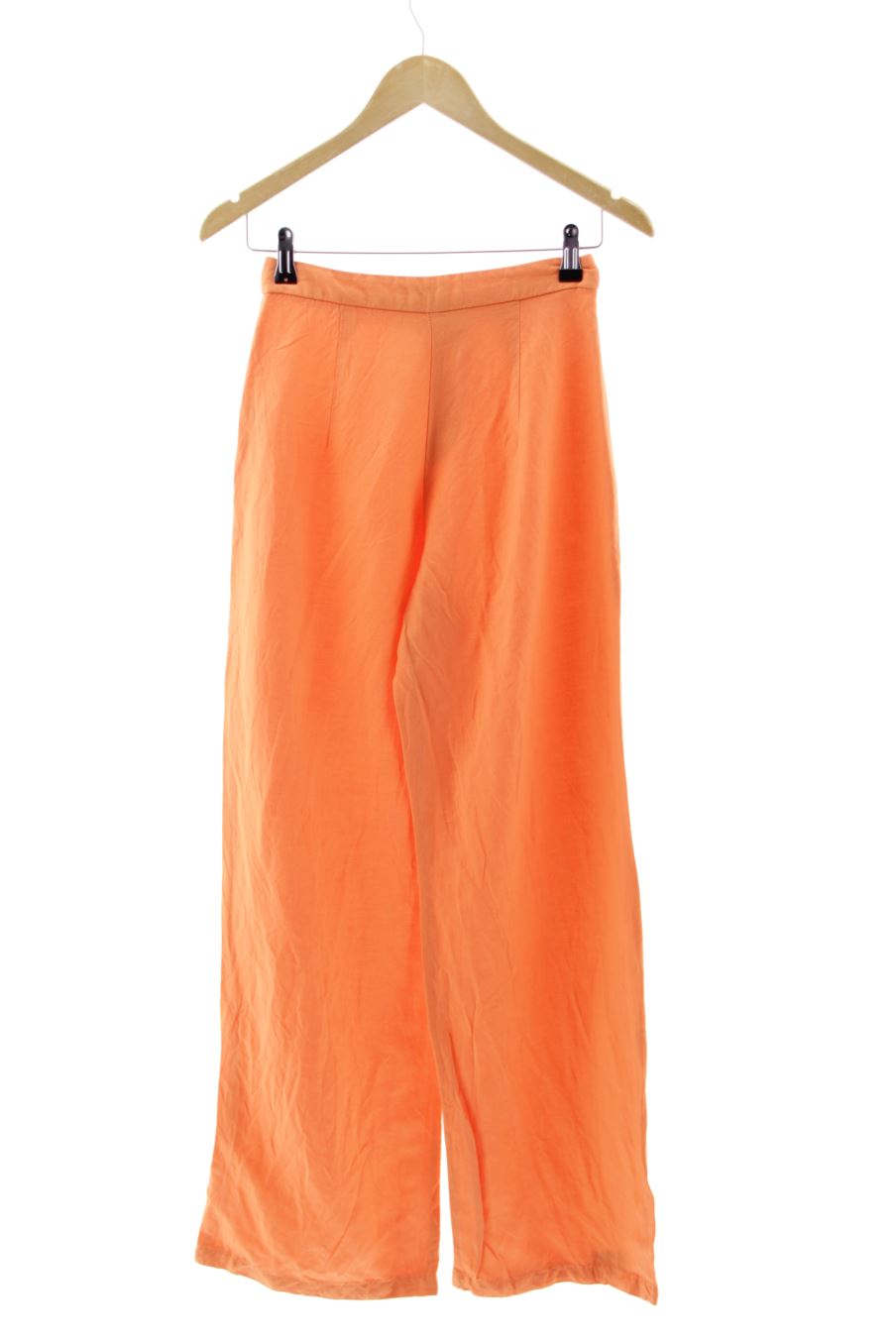 Pantalon Bershka de la taille 34, de couleur orange
