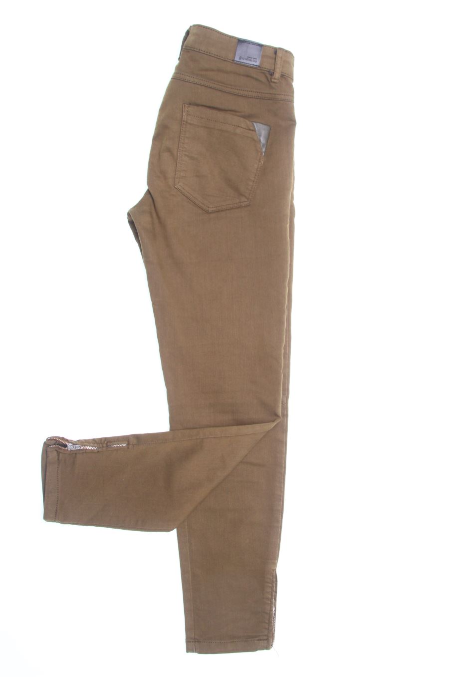 Jeans Stradivarius de la taille 34, de couleur vert de denim