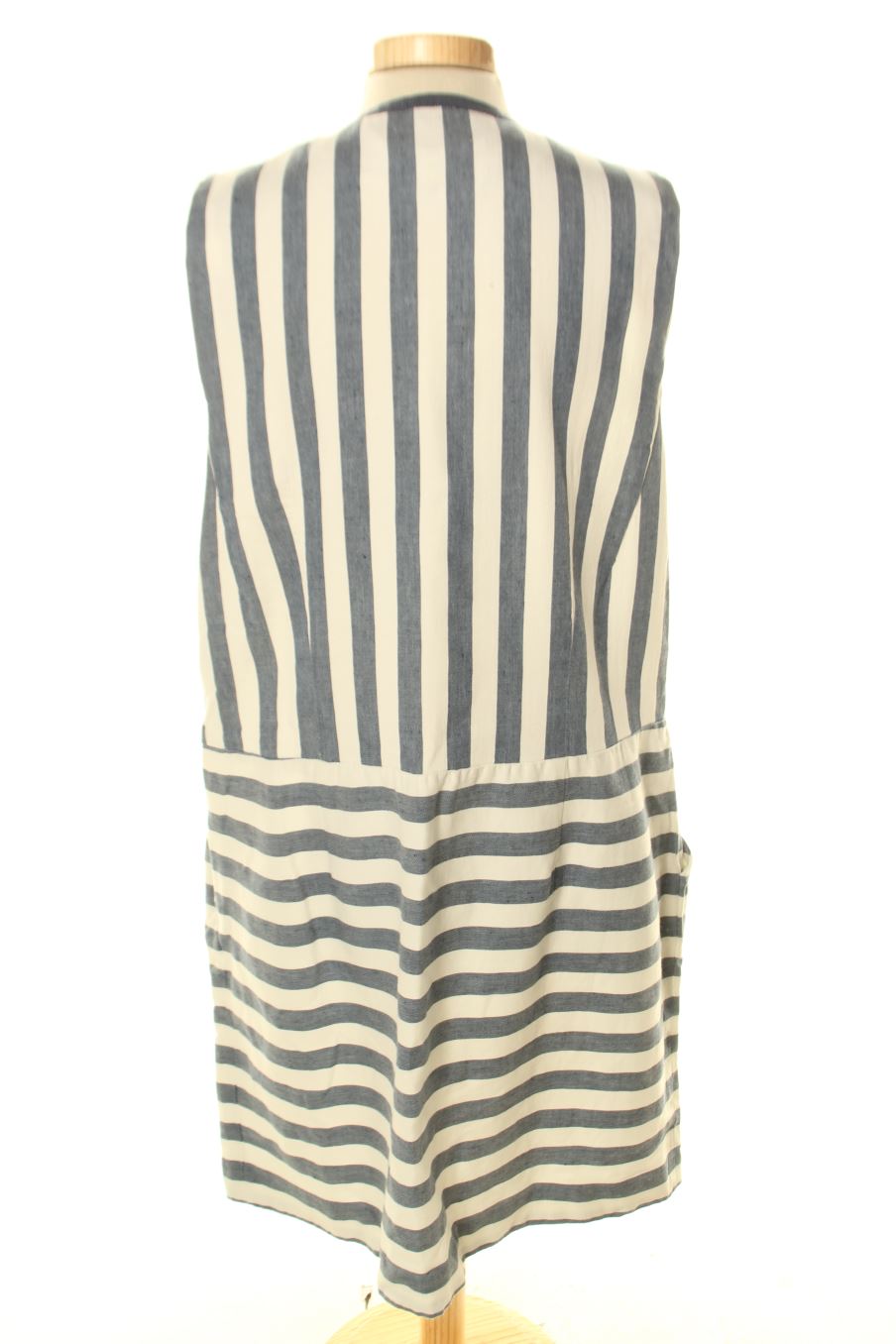Robe casual Amitié de la taille M, de couleur rayures