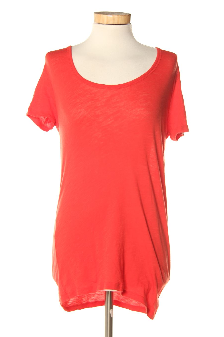 T-shirt Monoprix de la taille S, de couleur rouge