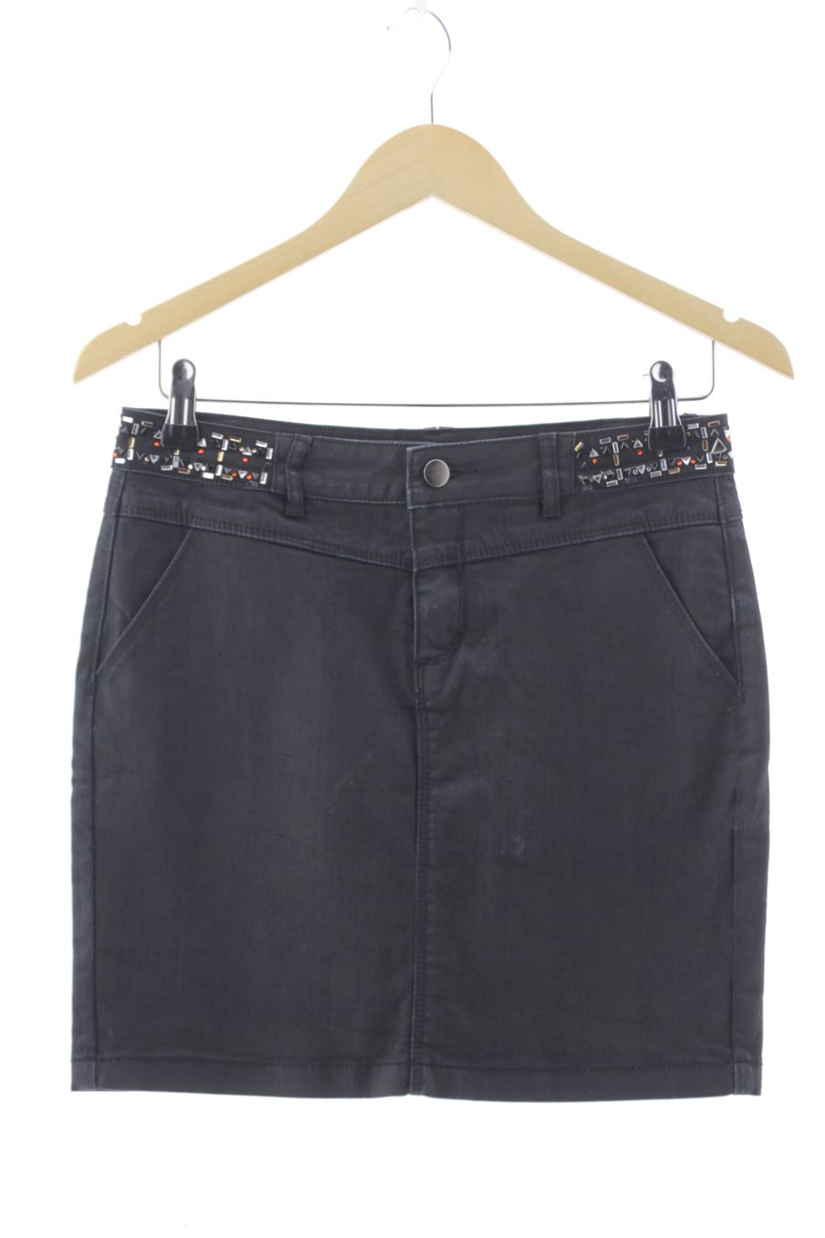 Jupe Tissaia de la taille 38, de couleur noir