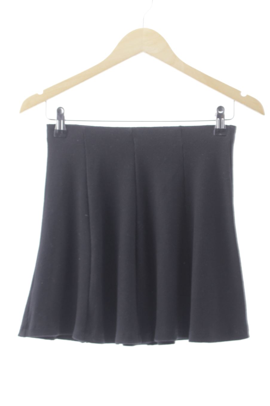 Jupe Okeysi de la taille S, de couleur noir
