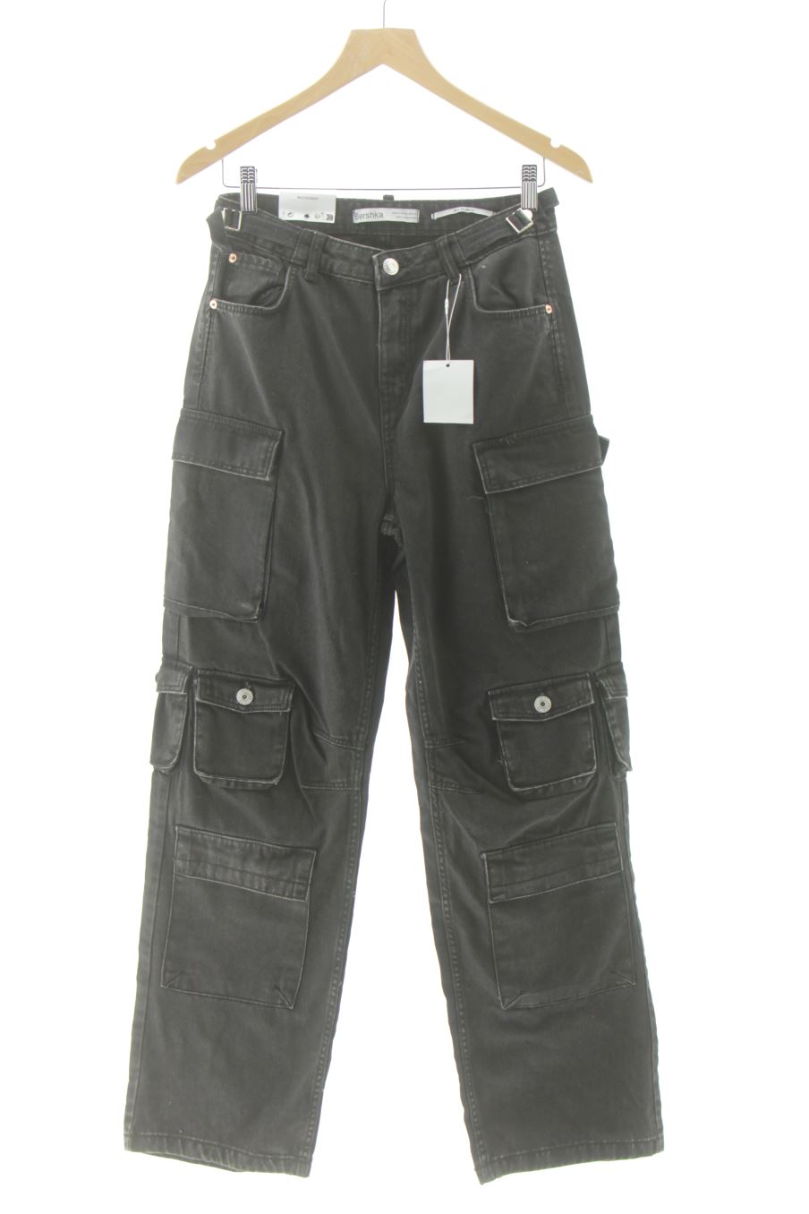 Jeans Bershka de la taille 38, de couleur noir de denim
