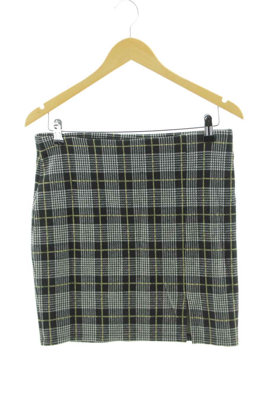 Falda de Ginatricot de la talla M, de color cuadros