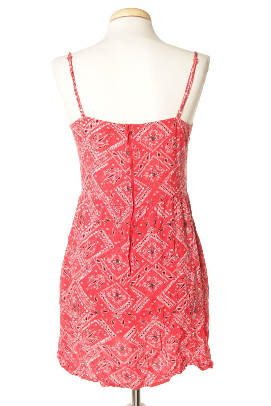 Robe casual H&M de la taille 38, de couleur rouge