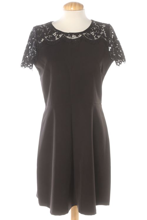 Einfaches Kleid