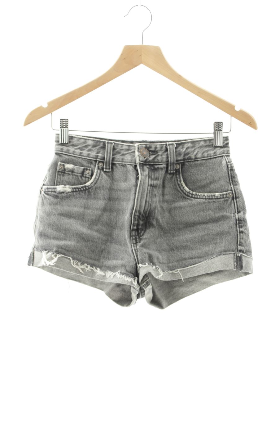 Shorts Pull & Bear de la taille 34, de couleur gris de denim
