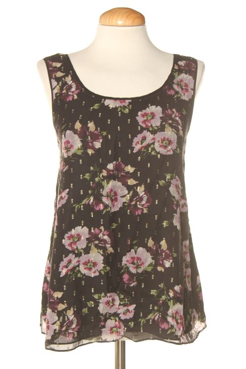 Aufwändiges Top