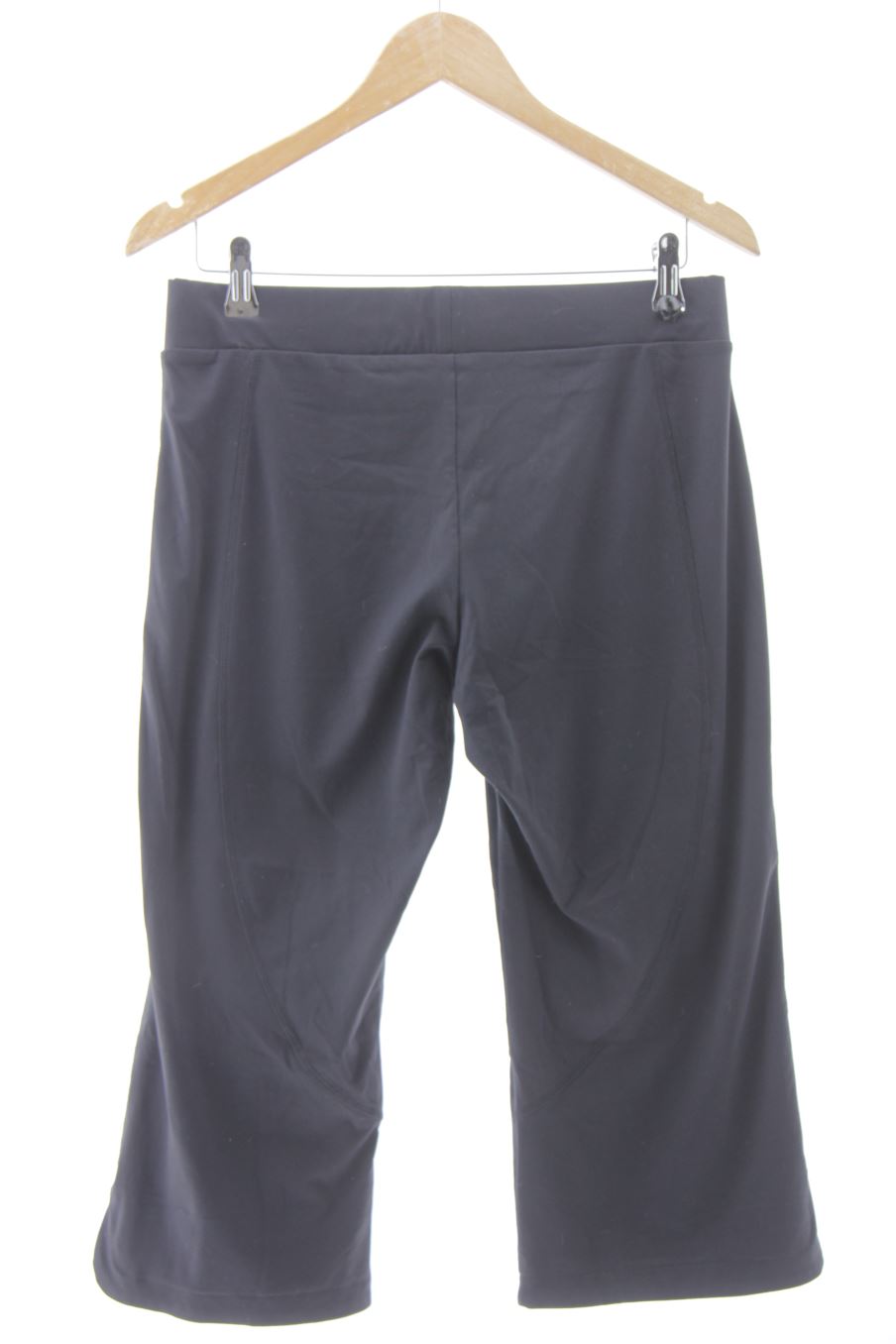 Pantalon corto de deporte de Marks&Spencer de la talla 40, de color negro