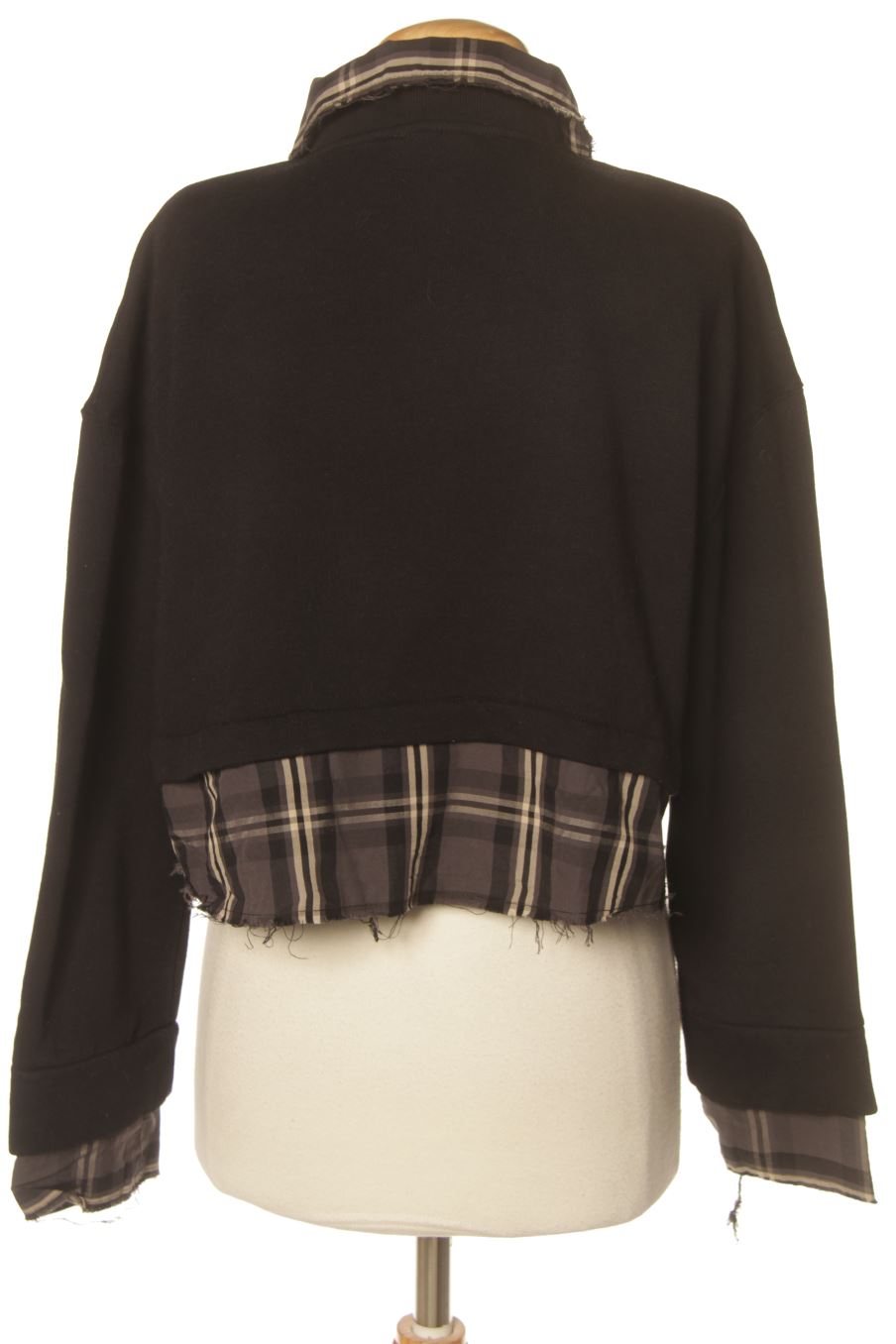 Sudadera de Zara de la talla S, de color negro