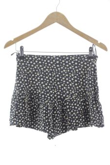 Shorts XS Zara, photo 1 sur 2