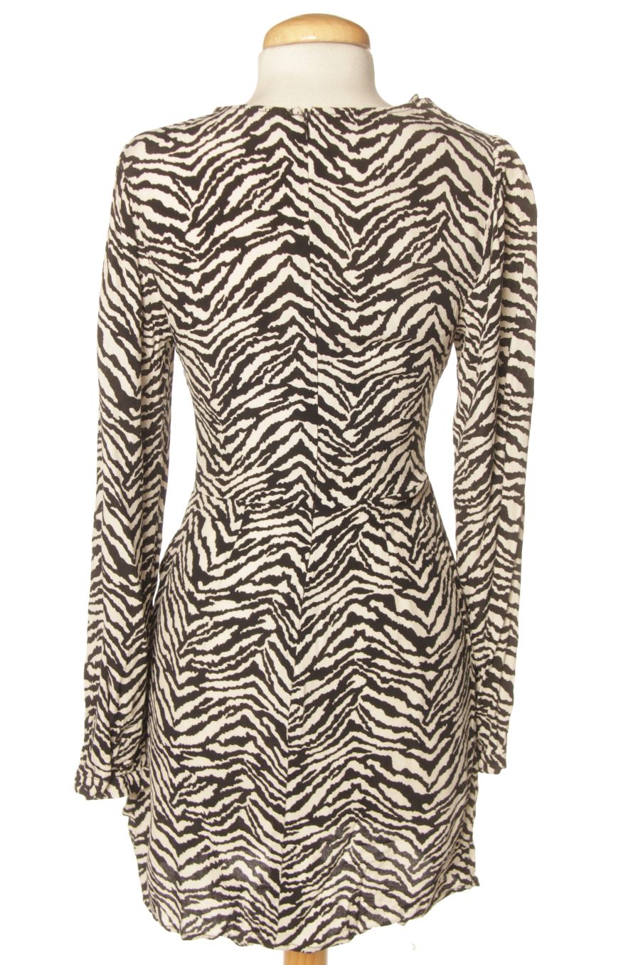 Robe casual Zara de la taille S, de couleur animal print